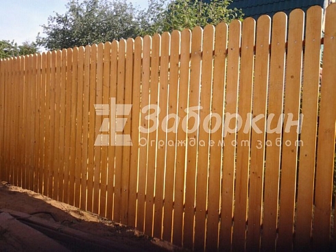 Деревянный забор для дачи