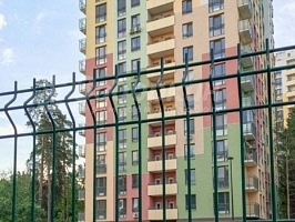 Заборы для многоквартирных домов